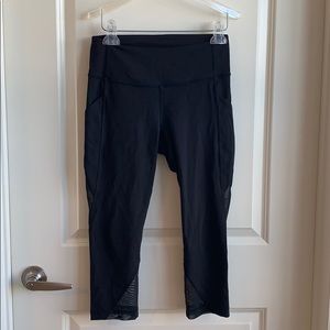 Wunder Under Lululemon crop